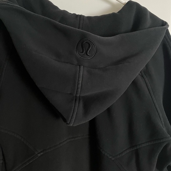 Lululemon Black 3/4 Crop Zip Hoodie, Size XS/S - Picture 10 of 15